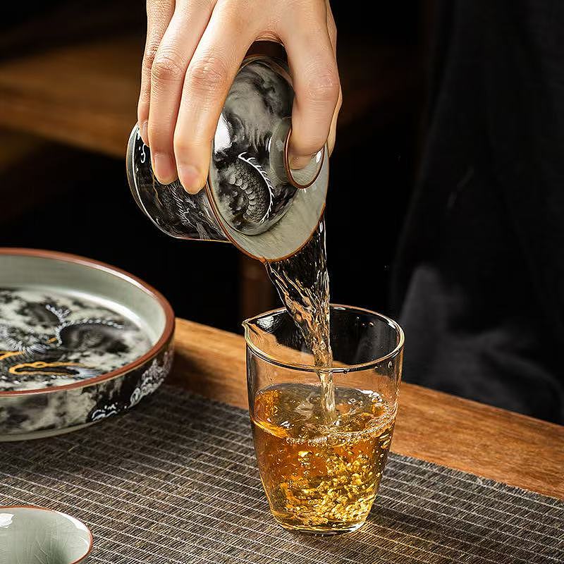 lm_image___2zfov swiper-item-image___2SBSc cover___2hGtr