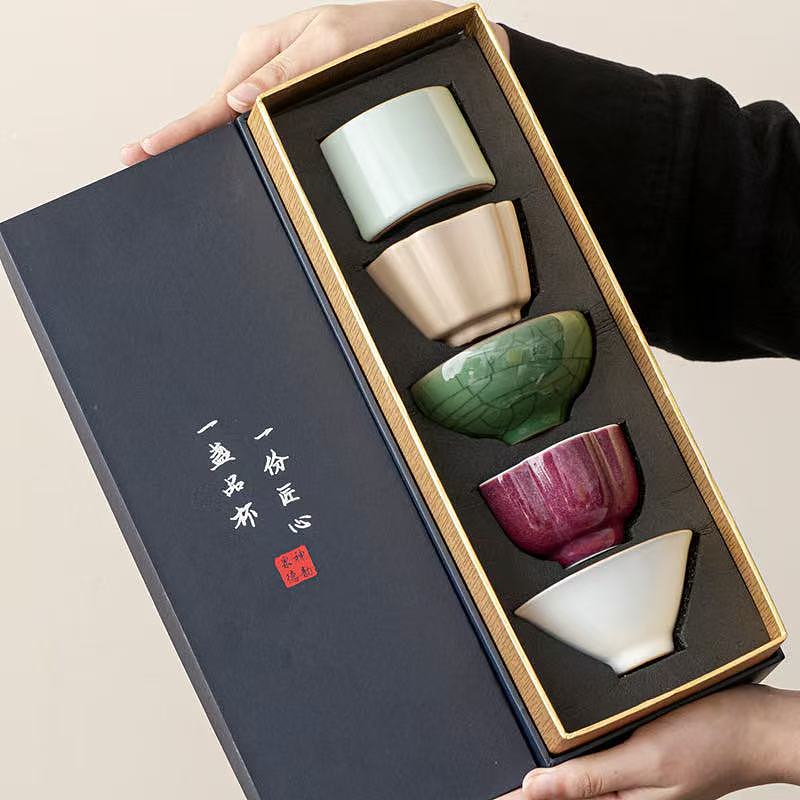 lm_image___2zfov swiper-item-image___2SBSc cover___2hGtr