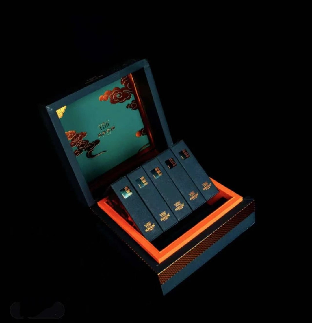 lm_image___2zfov swiper-item-image___2SBSc cover___2hGtr