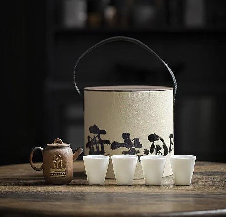Teapot Set for 4