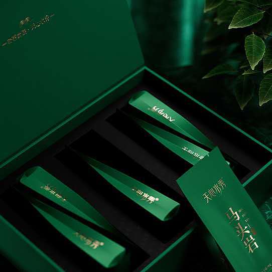 lm_image___2zfov swiper-item-image___2SBSc cover___2hGtr