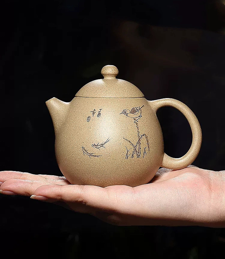 Duan Ni Dragon Egg Pot 200ml· YIXING ZiSha Teapot