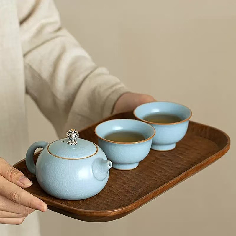 Xi Shi Pot Set with Sliver Lid Knob