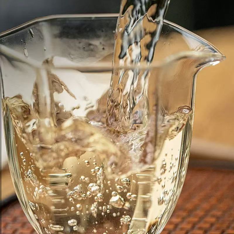 lm_image___2zfov swiper-item-image___2SBSc cover___2hGtr