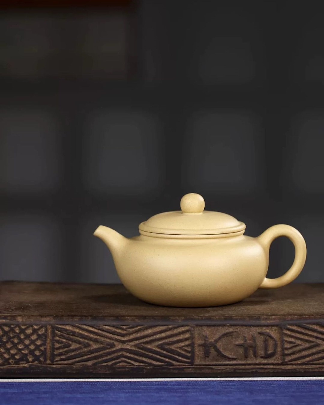 Duan Ni Antique Pot 220ml· YIXING ZiSha Teapot