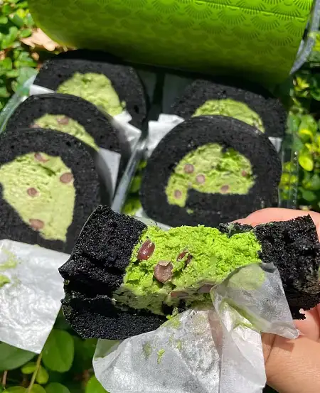 盒马黑金抹茶卷6pcs