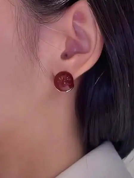 红色滴釉工艺耳扣