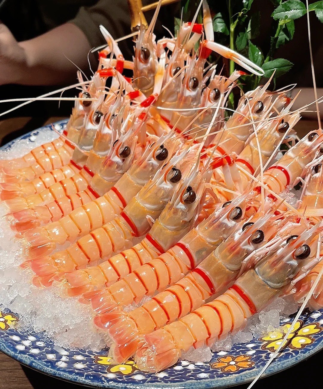 lm_image___2zfov swiper-item-image___2SBSc cover___2hGtr