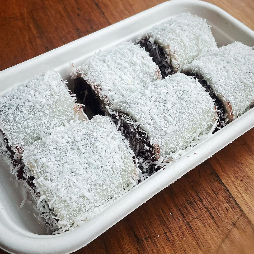 lm_image___2zfov swiper-item-image___2SBSc cover___2hGtr