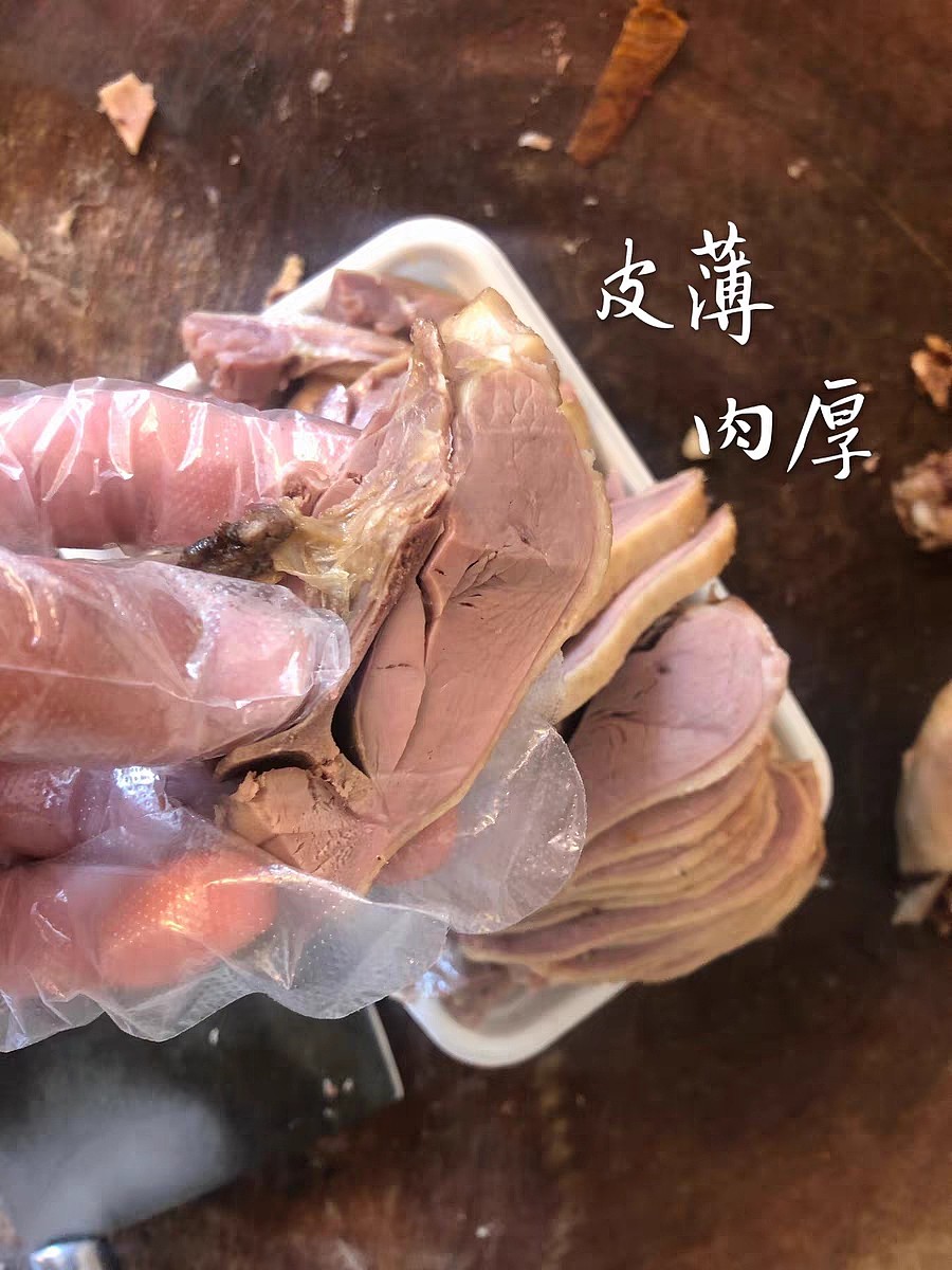 lm_image___2zfov swiper-item-image___2SBSc cover___2hGtr