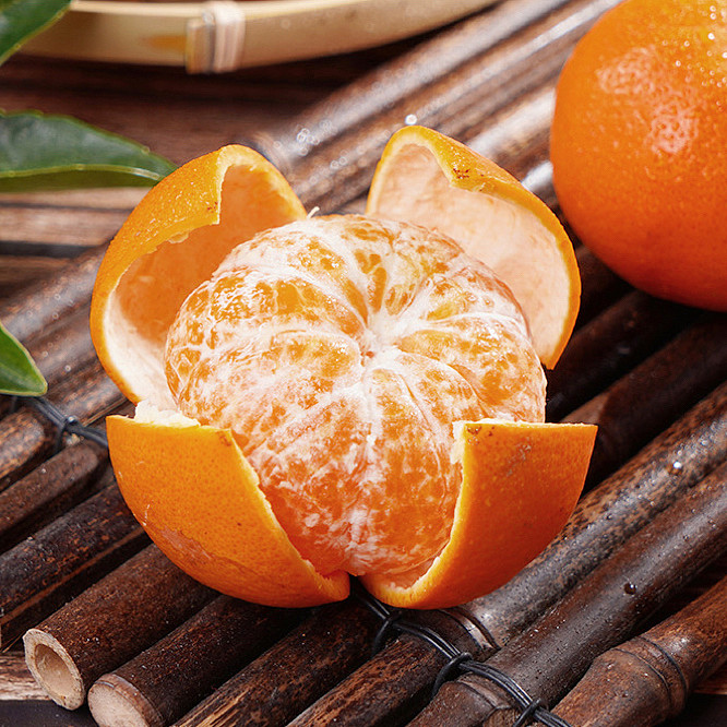 lm_image___2zfov swiper-item-image___2SBSc cover___2hGtr