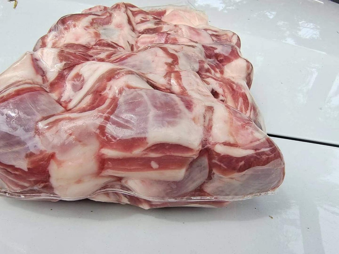 lm_image___2zfov swiper-item-image___2SBSc cover___2hGtr