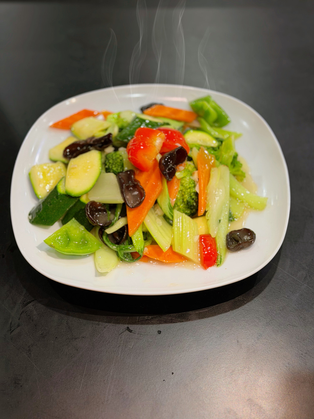 lm_image___2zfov swiper-item-image___2SBSc cover___2hGtr