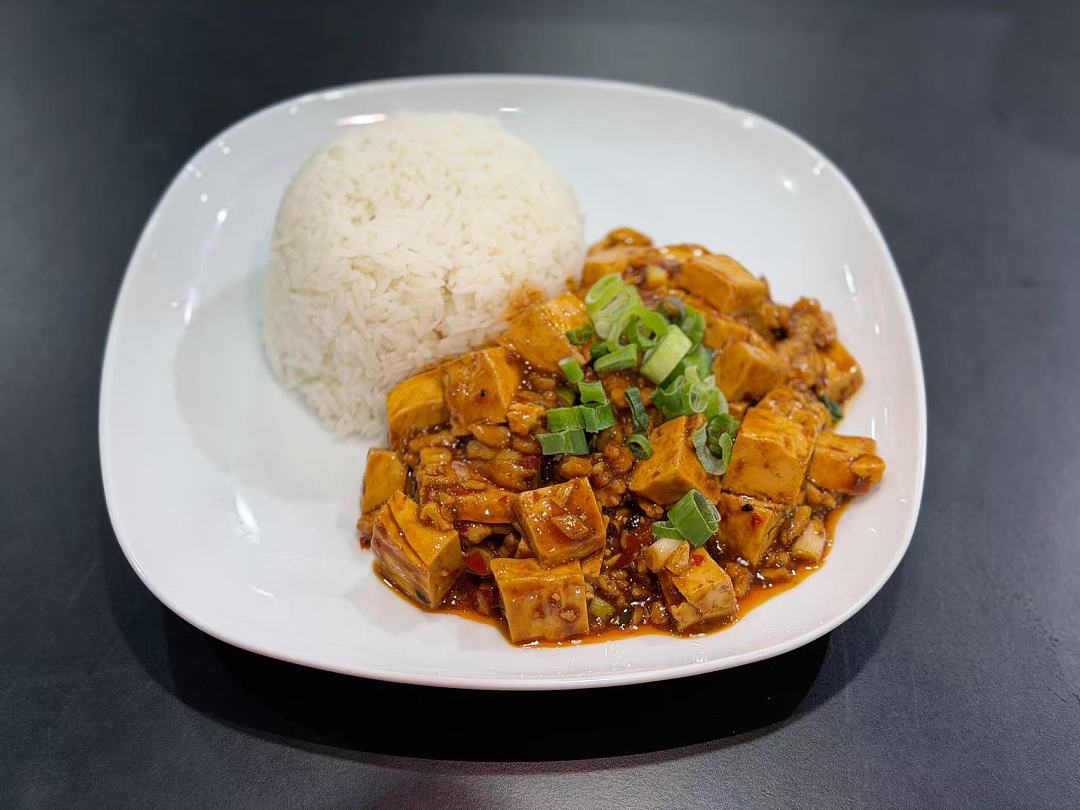 lm_image___2zfov swiper-item-image___2SBSc cover___2hGtr