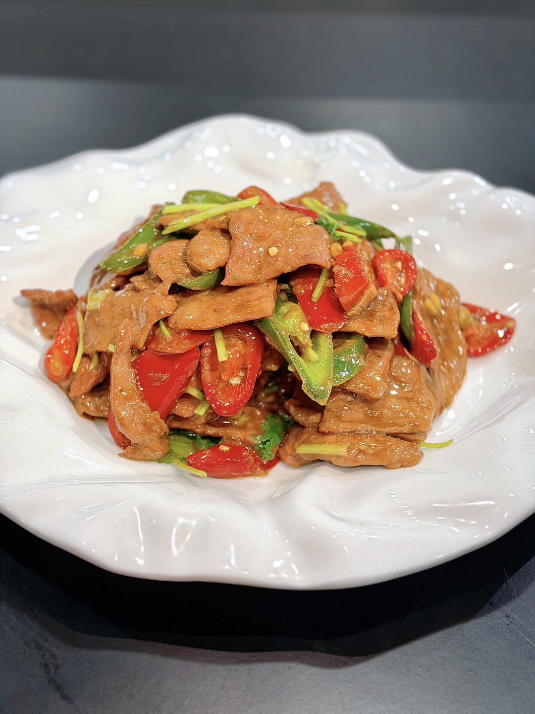 lm_image___2zfov swiper-item-image___2SBSc cover___2hGtr