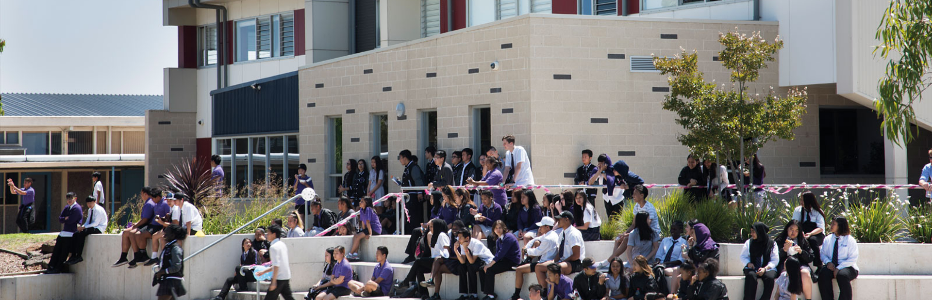 lm_image___2zfov swiper-item-img___1bCLM cover___2hGtr lm_image___2zfov swiper-item-img___1bCLM cover___2hGtr