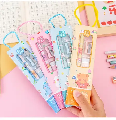 Cute box stationary set 盒装手提文具