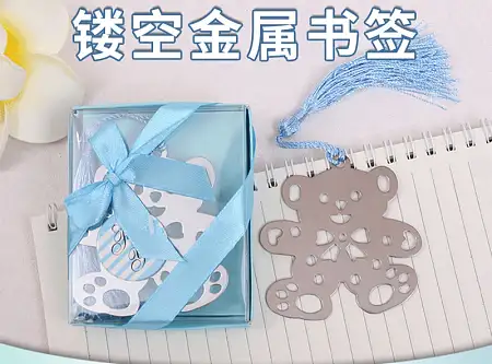 Cute bear bookmark 卡通镂空小熊书签