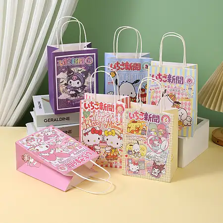 Sanrio gift bag 三丽鸥纸袋 15×21×10cm
