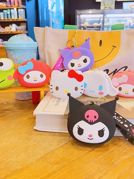 Sanrio coin bag pouch三丽鸥硅胶零钱包