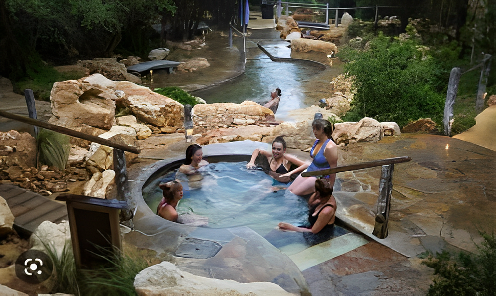 lm_image___2zfov swiper-item-image___2SBSc cover___2hGtr