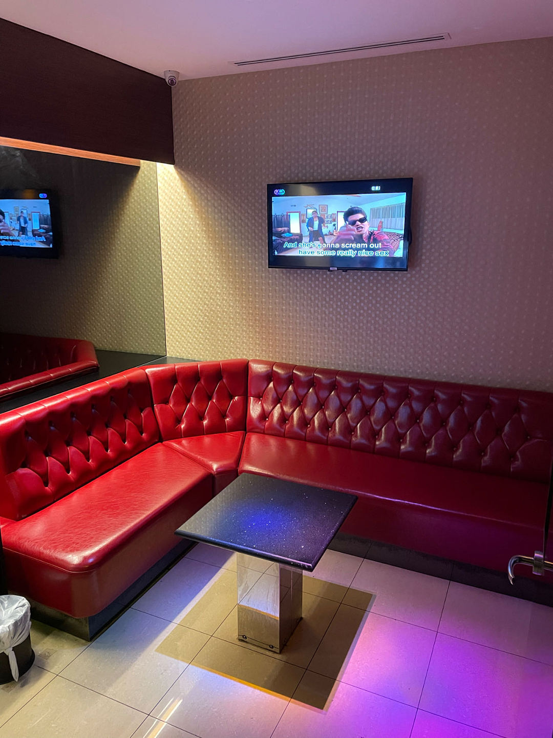 lm_image___2zfov swiper-item-image___2SBSc cover___2hGtr