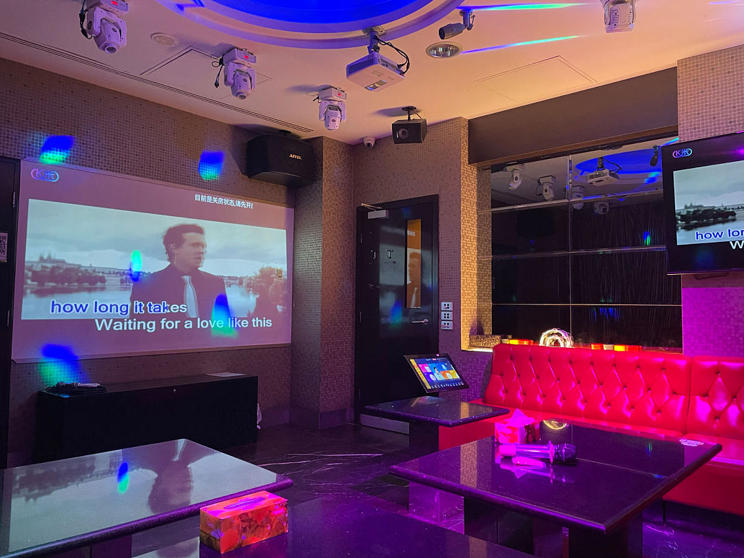 lm_image___2zfov swiper-item-image___2SBSc cover___2hGtr