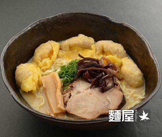Gyoza Ramen (餃子ラーメン) 饺子拉面