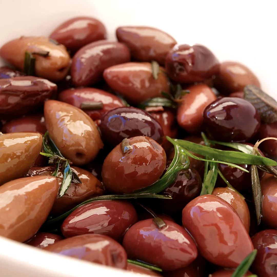 KALAMATA WHOLE GIANT 12KG TIN