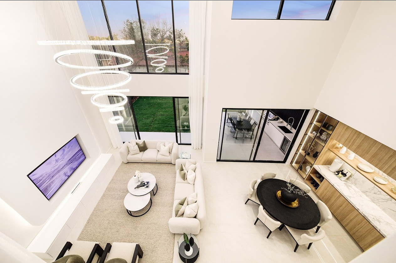 lm_image___2zfov swiper-item-img___1bCLM cover___2hGtr