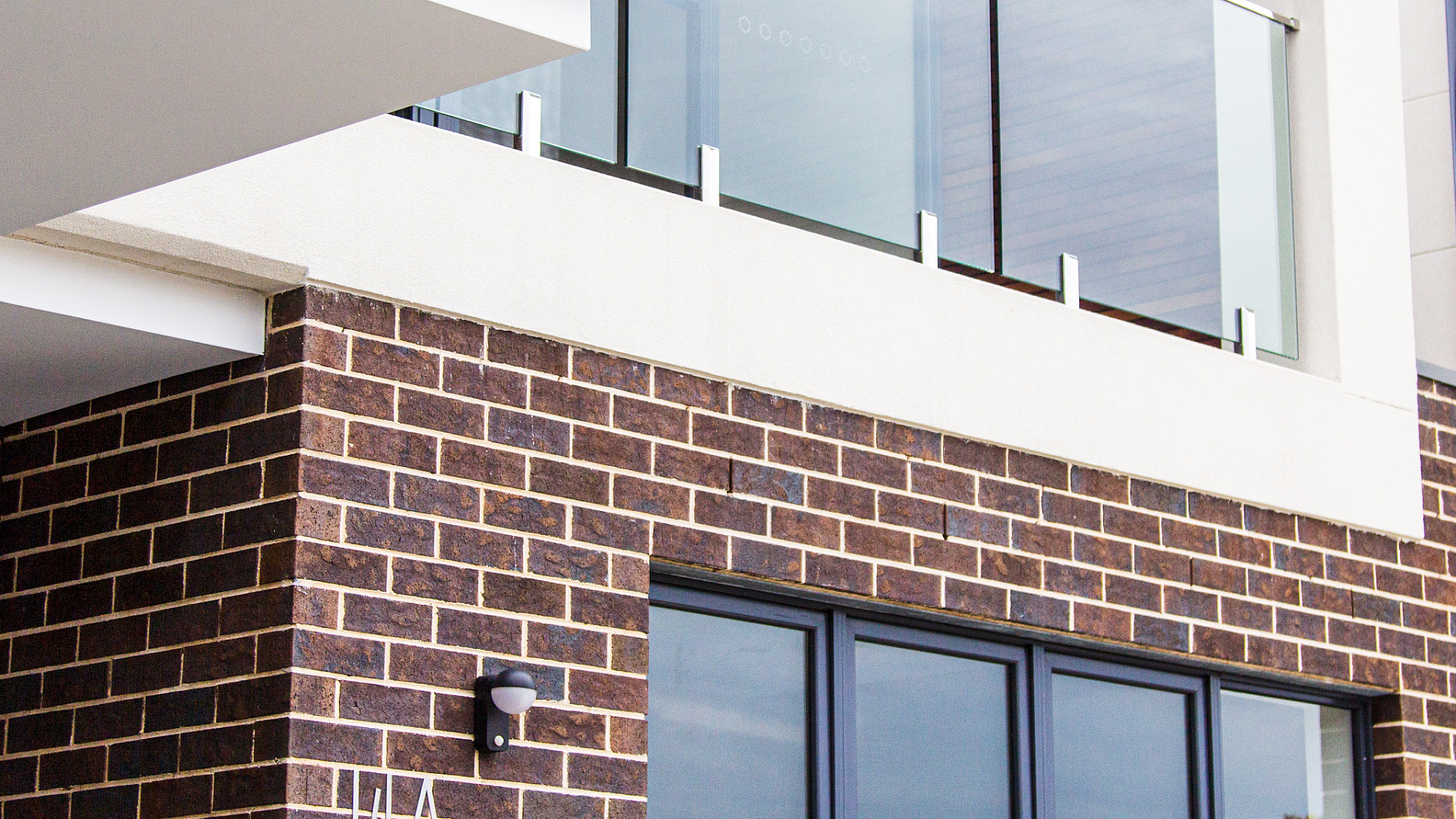 lm_image___2zfov swiper-item-img___1bCLM cover___2hGtr