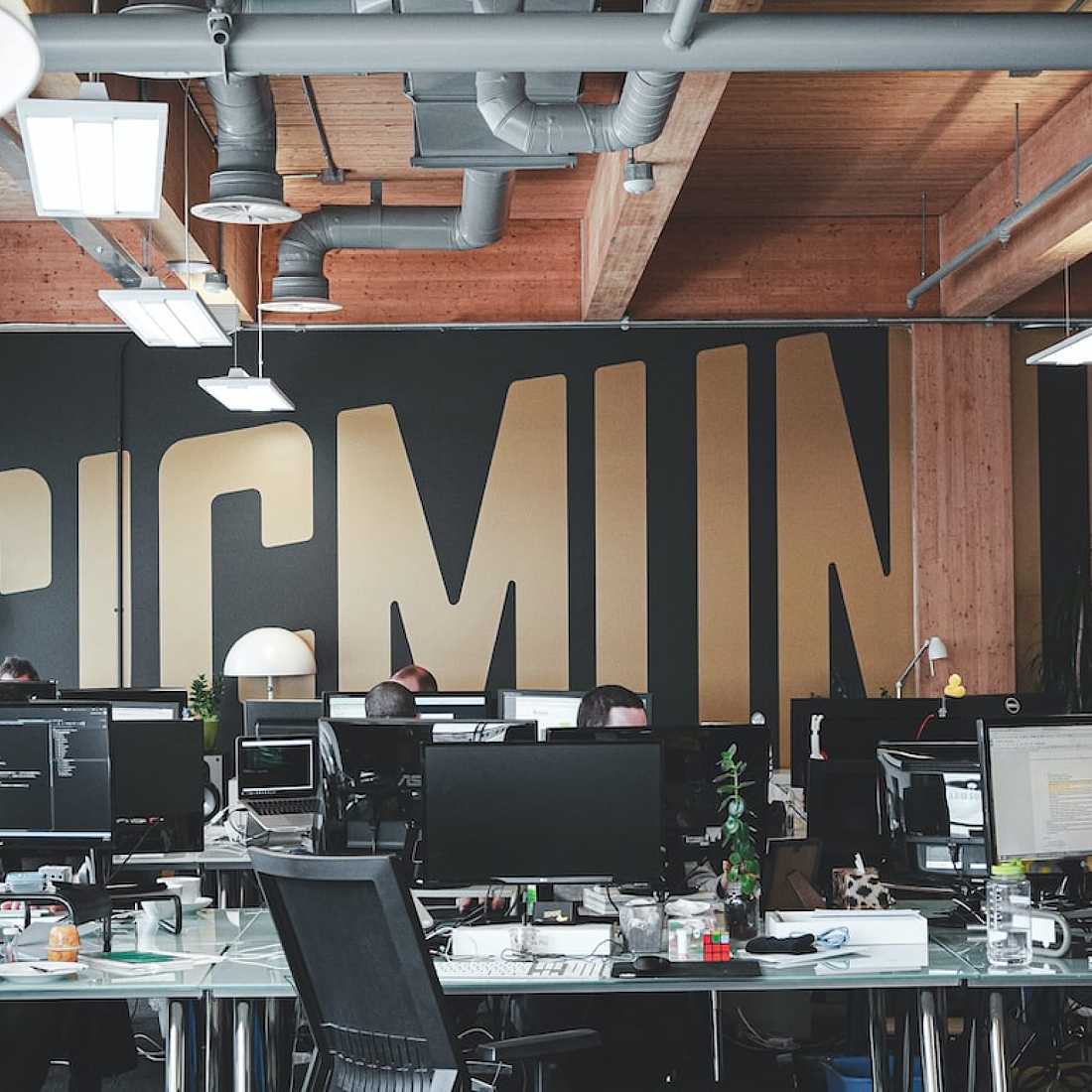 lm_image___2zfov cover___2hGtr lm_image___2zfov cover___2hGtr