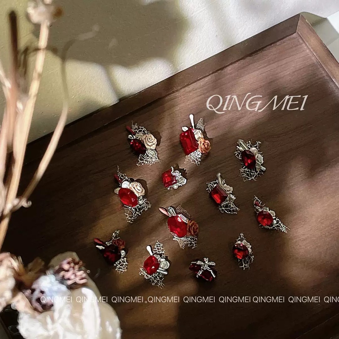 lm_image___2zfov swiper-item-image___2SBSc cover___2hGtr