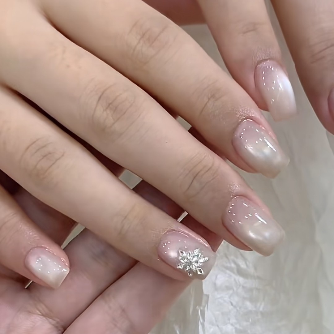 lm_image___2zfov swiper-item-image___2SBSc cover___2hGtr