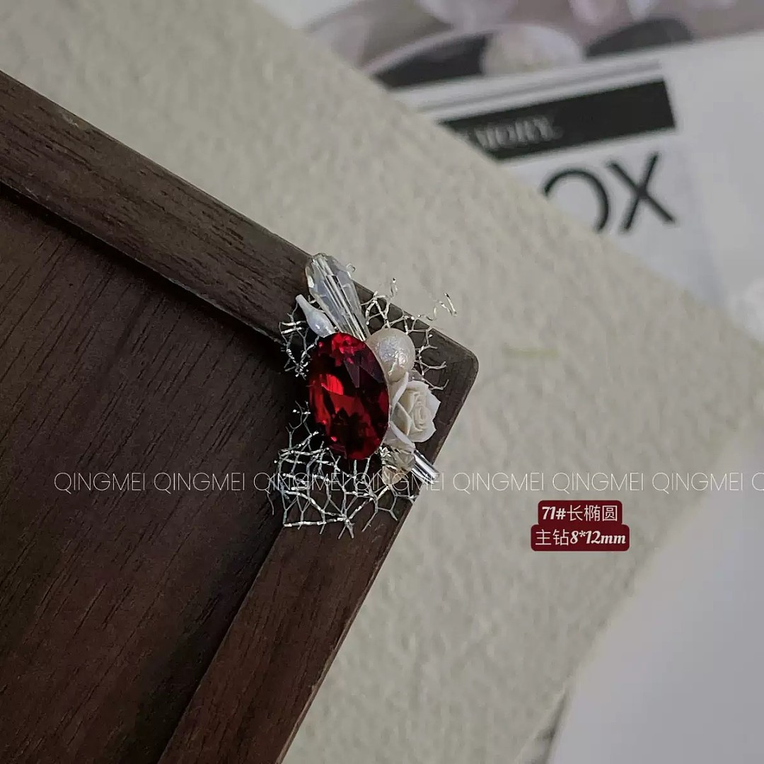 lm_image___2zfov swiper-item-image___2SBSc cover___2hGtr