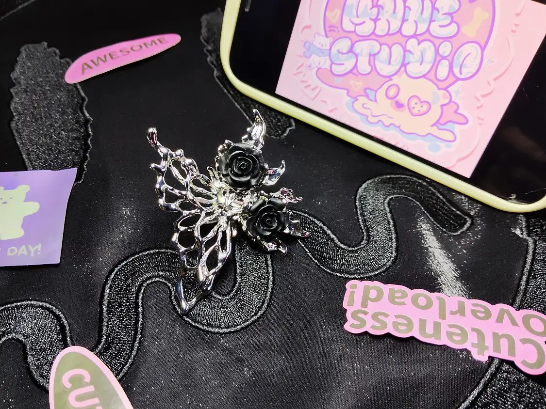 Y2K Rings butterfly rose