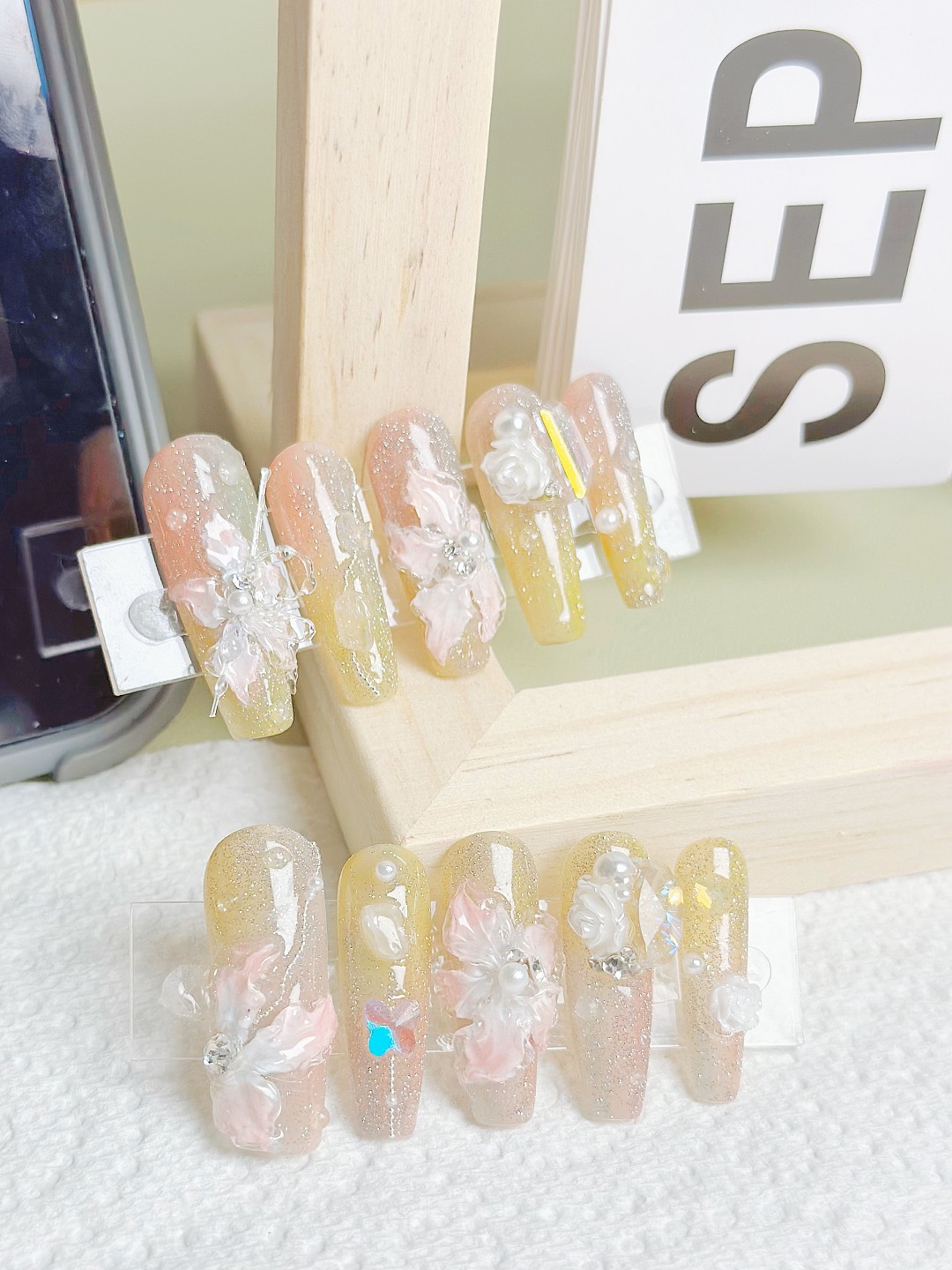Ice flower nails