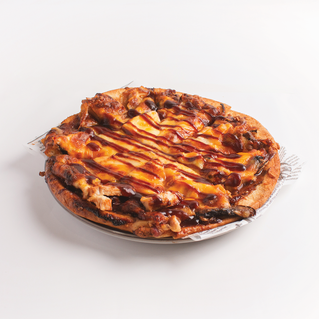 BBQ Chicken Pizza (for 2-4 ppl) ✅
