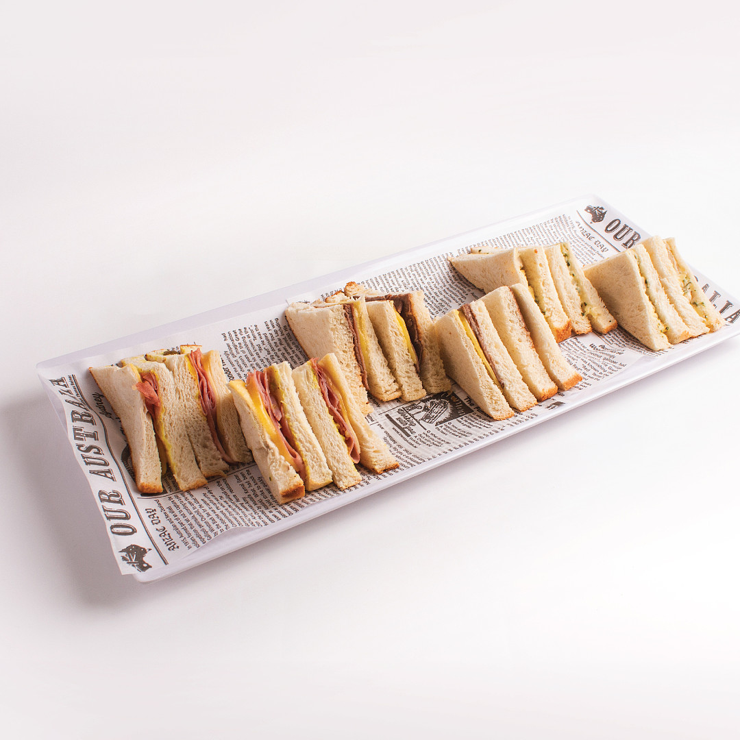 The Sandwich Box (12 pcs) ✅
