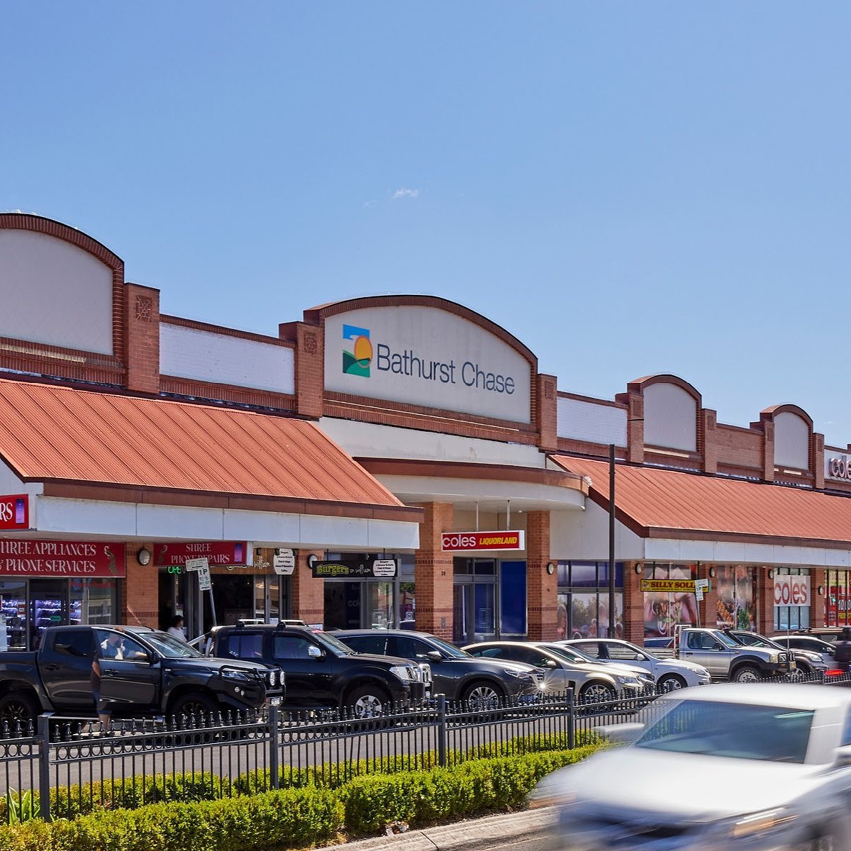 lm_image___2zfov  cover___2hGtr