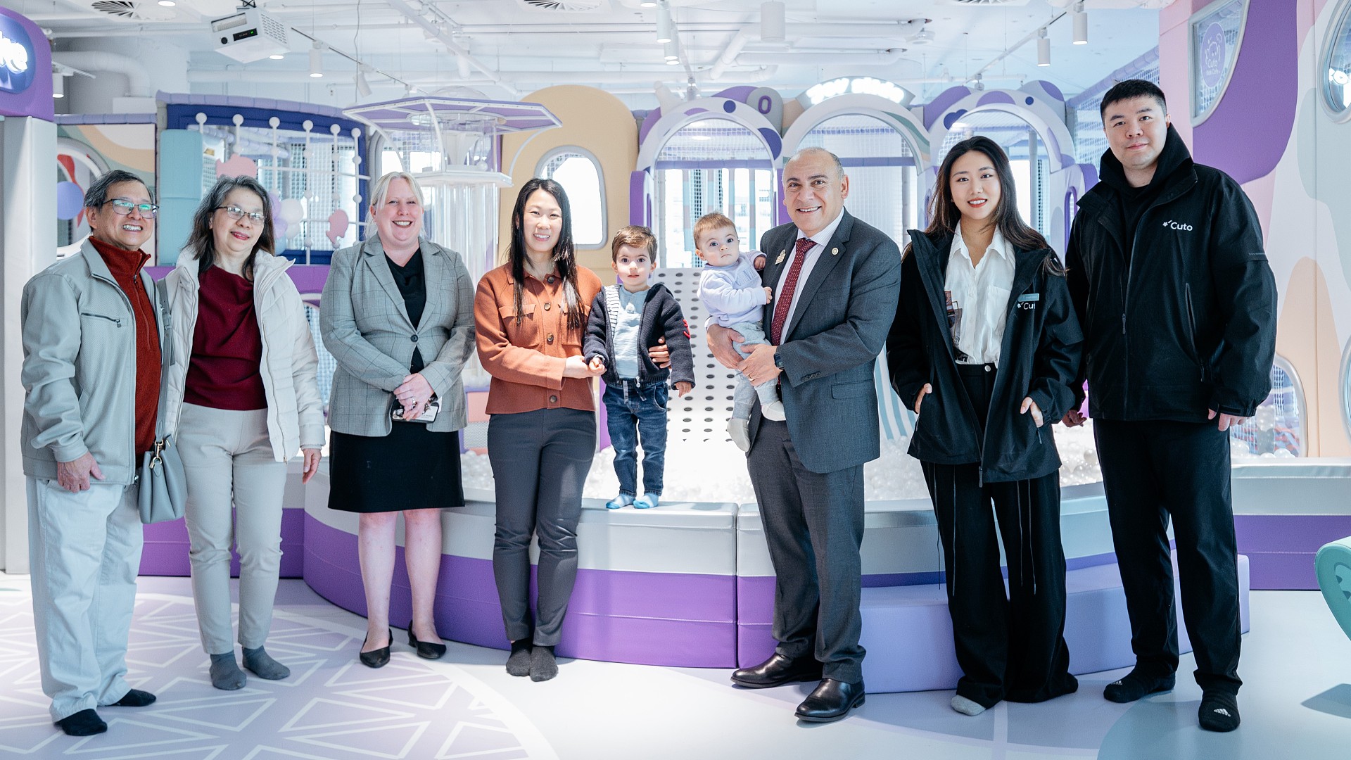 lm_image___2zfov cover___2hGtr lm_image___2zfov cover___2hGtr