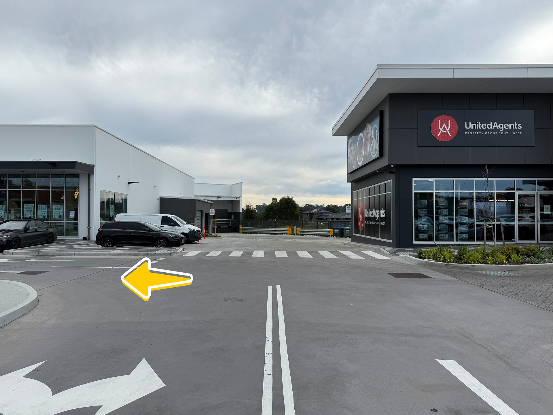 lm_image___2zfov swiper-item-img___1bCLM cover___2hGtr