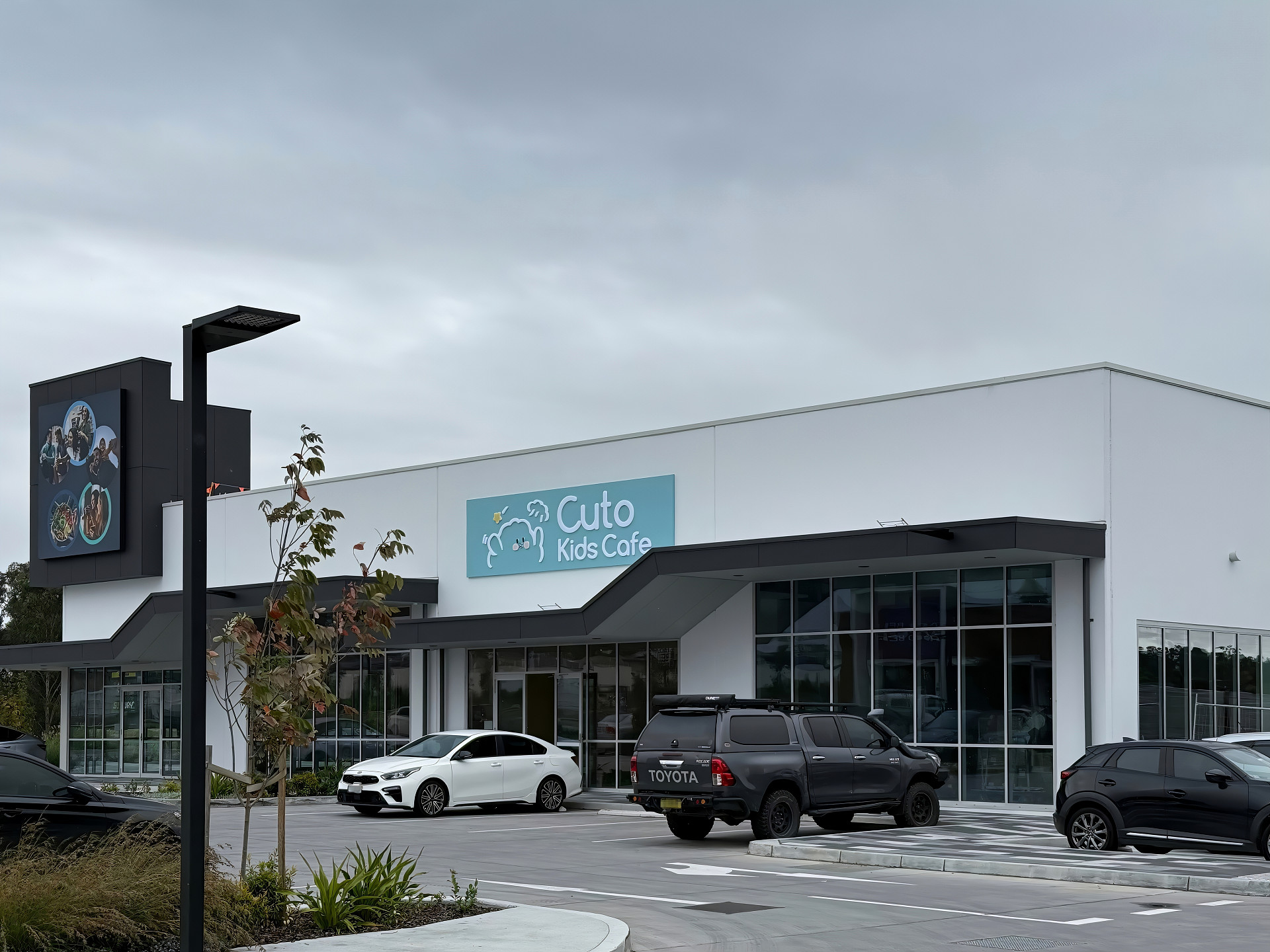 lm_image___2zfov swiper-item-img___1bCLM cover___2hGtr