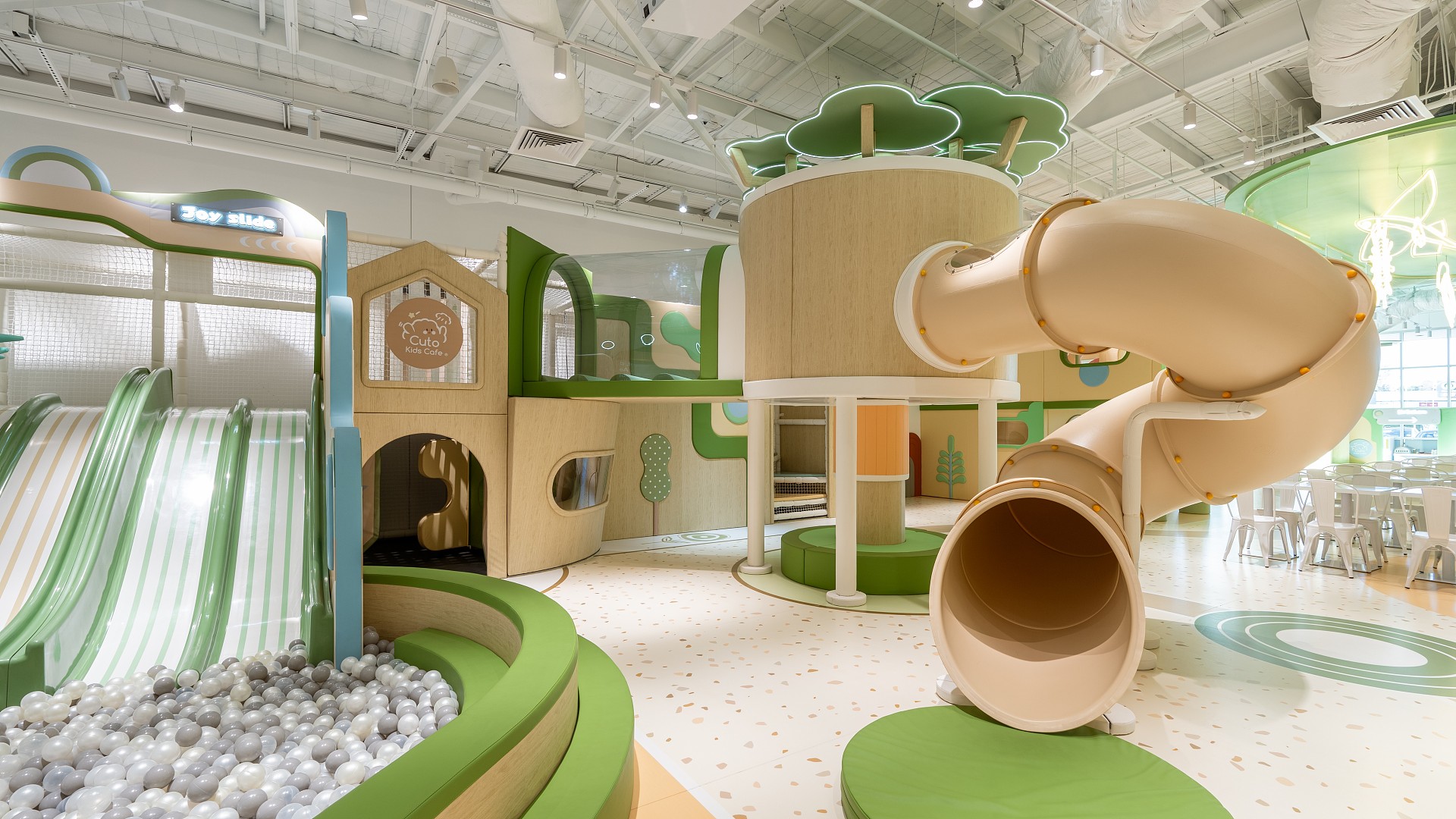 lm_image___2zfov  cover___2hGtr