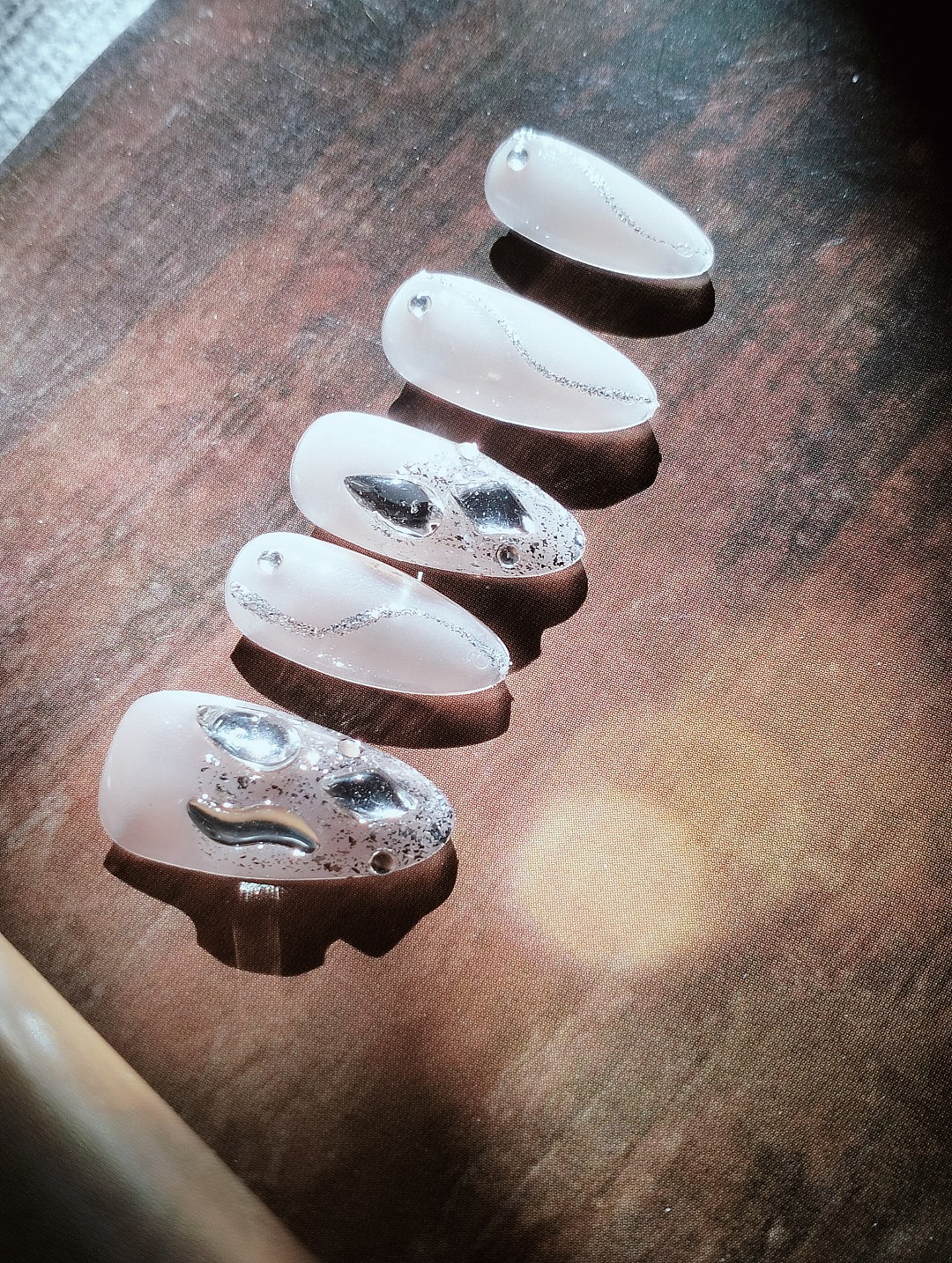 lm_image___2zfov swiper-item-image___2SBSc cover___2hGtr