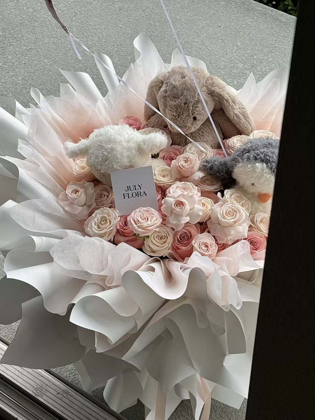 lm_image___2zfov swiper-item-image___2SBSc cover___2hGtr