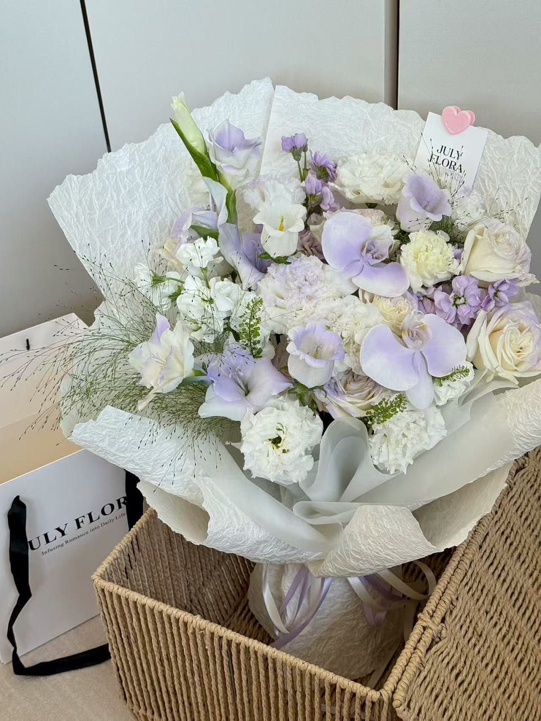 Large Purple Mixed Flower Bouqu