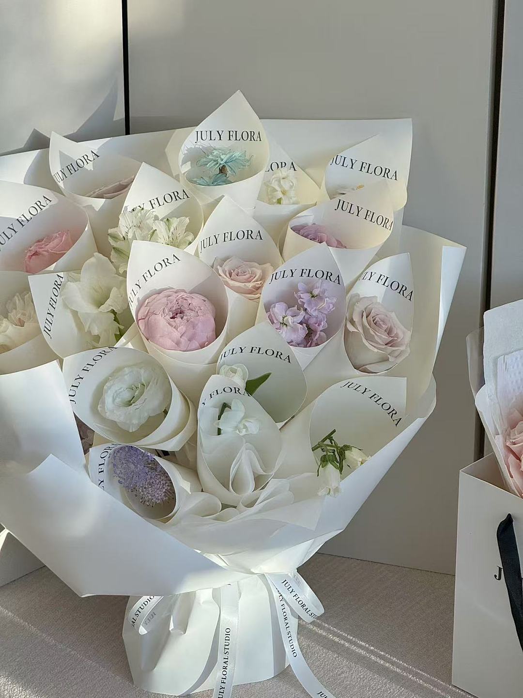 lm_image___2zfov swiper-item-image___2SBSc cover___2hGtr