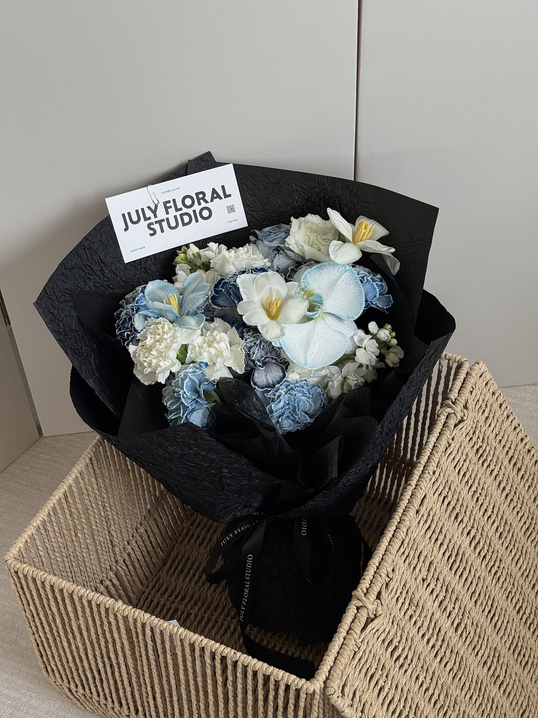 Blue Mixed Flower Bouquet