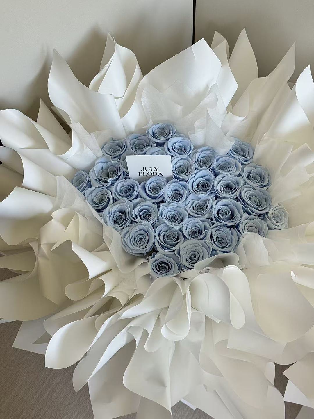 lm_image___2zfov swiper-item-image___2SBSc cover___2hGtr